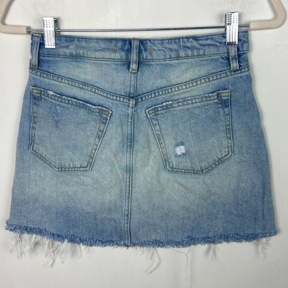 Free People Denim A-Line Light Wash Skirt Size 25 Revolve Distress Button Front - Picture 11 of 13